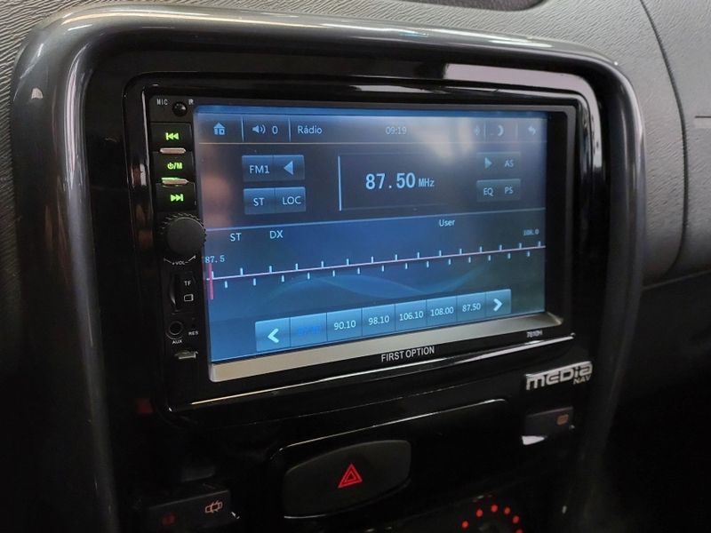 Renault DUSTER 1.6 DYNAMIQUE 4X2 16V FLEX 4P MANUAL 2014/2015 BETIOLO NOVOS E SEMINOVOS LAJEADO / Carros no Vale