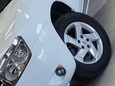 Renault DUSTER 1.6 DYNAMIQUE 4X2 16V FLEX 4P MANUAL 2014/2015 BETIOLO NOVOS E SEMINOVOS LAJEADO / Carros no Vale