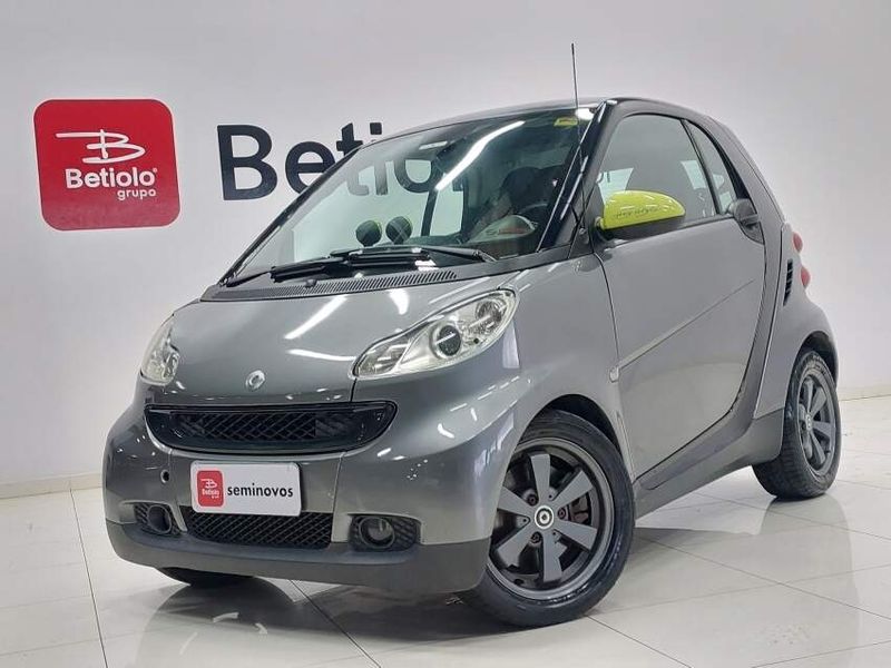 Smart FORTWO 1.0 COUPÉ 3 CILINDROS 12V GASOLINA 2P AUTOMÁTICO 2010/2010 BETIOLO NOVOS E SEMINOVOS LAJEADO / Carros no Vale