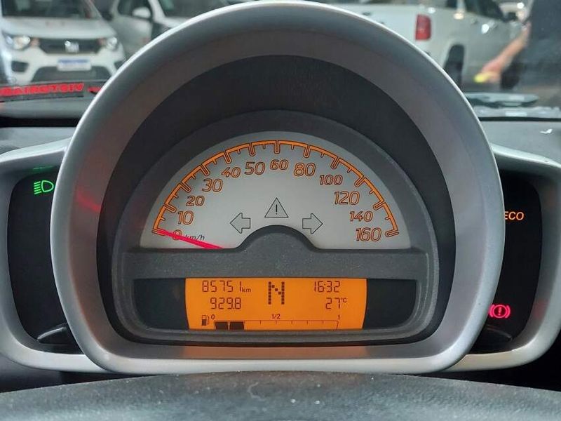 Smart FORTWO 1.0 COUPÉ 3 CILINDROS 12V GASOLINA 2P AUTOMÁTICO 2010/2010 BETIOLO NOVOS E SEMINOVOS LAJEADO / Carros no Vale