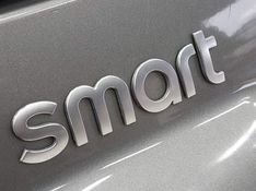 Smart FORTWO 1.0 COUPÉ 3 CILINDROS 12V GASOLINA 2P AUTOMÁTICO 2010/2010 BETIOLO NOVOS E SEMINOVOS LAJEADO / Carros no Vale