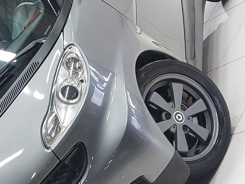 Smart FORTWO 1.0 COUPÉ 3 CILINDROS 12V GASOLINA 2P AUTOMÁTICO 2010/2010 BETIOLO NOVOS E SEMINOVOS LAJEADO / Carros no Vale