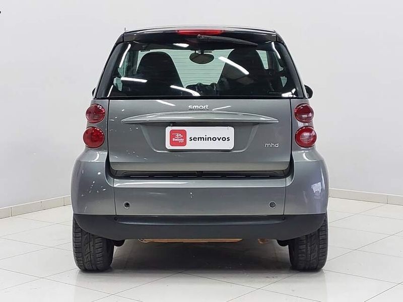 Smart FORTWO 1.0 COUPÉ 3 CILINDROS 12V GASOLINA 2P AUTOMÁTICO 2010/2010 BETIOLO NOVOS E SEMINOVOS LAJEADO / Carros no Vale