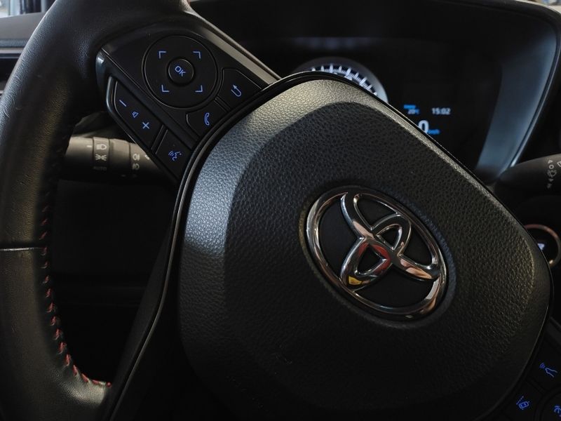 Toyota COROLLA 2.0 VVT-IE FLEX GR-S DIRECT SHIFT 2022/2023 BETIOLO NOVOS E SEMINOVOS LAJEADO / Carros no Vale
