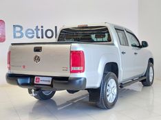 Volkswagen AMAROK 2.0 S 4X4 CD 16V TURBO INTERCOOLER DIESEL 4P MANUAL 2014/2015 BETIOLO NOVOS E SEMINOVOS LAJEADO / Carros no Vale