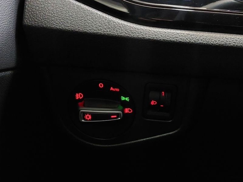 Volkswagen NIVUS 1.0 200 TSI TOTAL FLEX HIGHLINE AUTOMÁTICO 2022/2022 BETIOLO NOVOS E SEMINOVOS LAJEADO / Carros no Vale