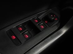 Volkswagen NIVUS 1.0 200 TSI TOTAL FLEX HIGHLINE AUTOMÁTICO 2022/2022 BETIOLO NOVOS E SEMINOVOS LAJEADO / Carros no Vale