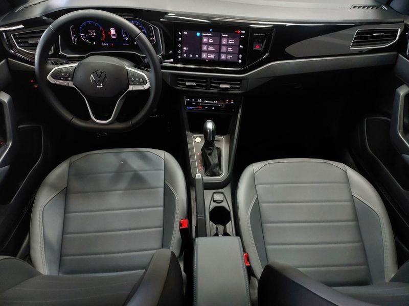 Volkswagen NIVUS 1.0 200 TSI TOTAL FLEX HIGHLINE AUTOMÁTICO 2022/2022 BETIOLO NOVOS E SEMINOVOS LAJEADO / Carros no Vale