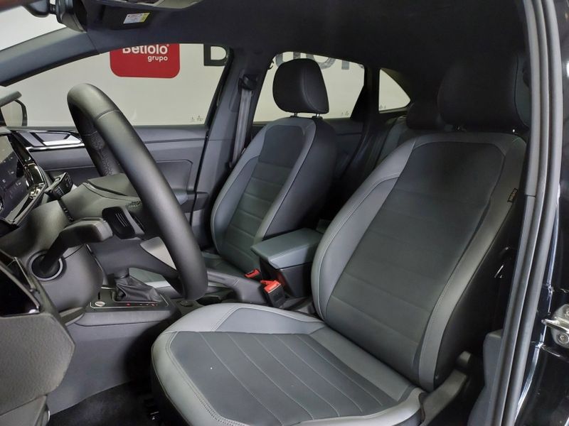 Volkswagen NIVUS 1.0 200 TSI TOTAL FLEX HIGHLINE AUTOMÁTICO 2022/2022 BETIOLO NOVOS E SEMINOVOS LAJEADO / Carros no Vale