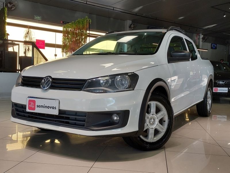 Volkswagen SAVEIRO 1.6 MI TRENDLINE CD 8V FLEX 2P MANUAL 2014/2015 BETIOLO NOVOS E SEMINOVOS LAJEADO / Carros no Vale