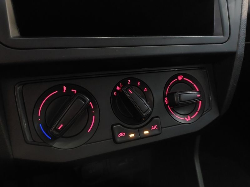 Volkswagen SAVEIRO 1.6 MSI ROBUST CS 16V FLEX 2P MANUAL 2022/2023 BETIOLO NOVOS E SEMINOVOS LAJEADO / Carros no Vale