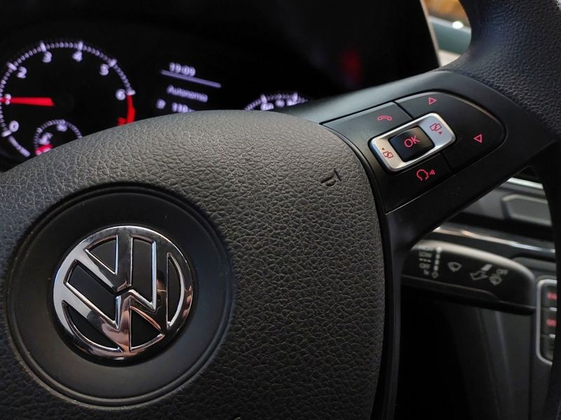 Volkswagen SAVEIRO 1.6 MSI TRENDLINE CS 8V FLEX 2P MANUAL 2020/2021 BETIOLO NOVOS E SEMINOVOS LAJEADO / Carros no Vale