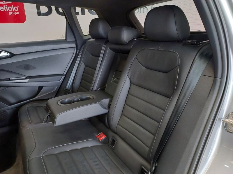 Volkswagen TAOS 1.4 250 TSI TOTAL FLEX HIGHLINE AUTOMÁTICO 2023/2023 BETIOLO NOVOS E SEMINOVOS LAJEADO / Carros no Vale