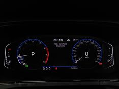 Volkswagen TAOS 1.4 250 TSI TOTAL FLEX HIGHLINE AUTOMÁTICO 2023/2023 BETIOLO NOVOS E SEMINOVOS LAJEADO / Carros no Vale