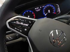 Volkswagen TAOS 1.4 250 TSI TOTAL FLEX HIGHLINE AUTOMÁTICO 2023/2023 BETIOLO NOVOS E SEMINOVOS LAJEADO / Carros no Vale