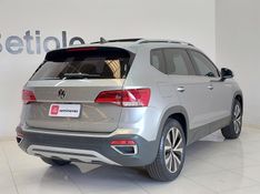 Volkswagen TAOS 1.4 250 TSI TOTAL FLEX HIGHLINE AUTOMÁTICO 2023/2023 BETIOLO NOVOS E SEMINOVOS LAJEADO / Carros no Vale