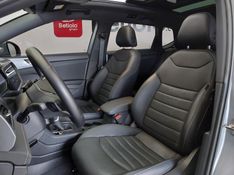 Volkswagen TAOS 1.4 250 TSI TOTAL FLEX HIGHLINE AUTOMÁTICO 2023/2023 BETIOLO NOVOS E SEMINOVOS LAJEADO / Carros no Vale