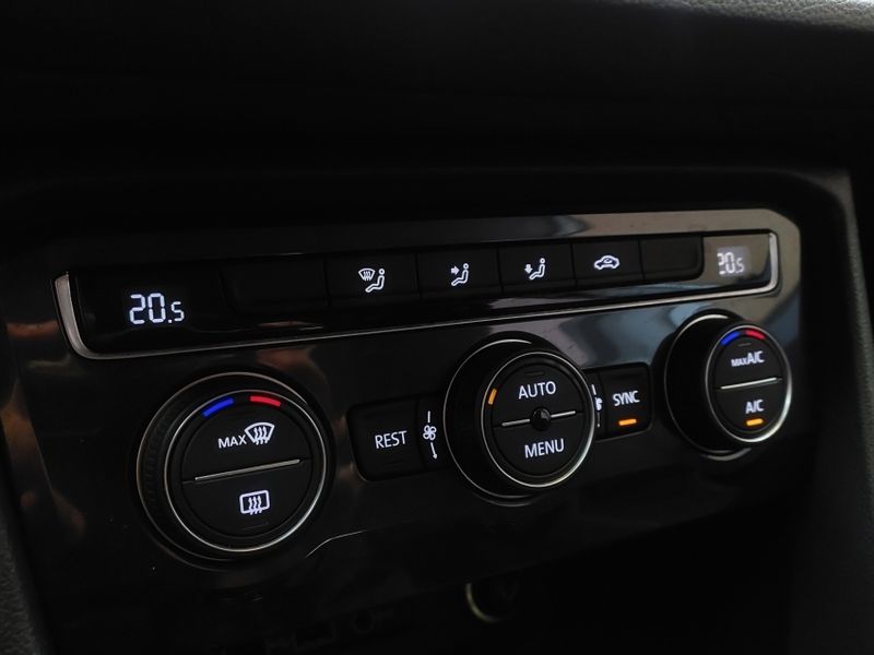 Volkswagen TIGUAN 1.4 250 TSI TOTAL FLEX ALLSPACE TIPTRONIC 2018/2018 BETIOLO NOVOS E SEMINOVOS LAJEADO / Carros no Vale