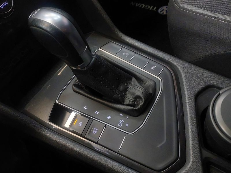 Volkswagen TIGUAN 1.4 250 TSI TOTAL FLEX ALLSPACE TIPTRONIC 2018/2018 BETIOLO NOVOS E SEMINOVOS LAJEADO / Carros no Vale