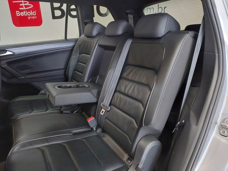 Volkswagen TIGUAN 2.0 350 TSI GASOLINA ALLSPACE R-LINE 4MOTION DSG 2019/2019 BETIOLO NOVOS E SEMINOVOS LAJEADO / Carros no Vale