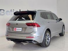 Volkswagen TIGUAN 2.0 350 TSI GASOLINA ALLSPACE R-LINE 4MOTION DSG 2019/2019 BETIOLO NOVOS E SEMINOVOS LAJEADO / Carros no Vale