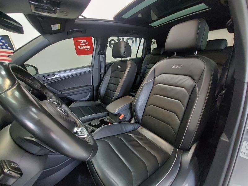 Volkswagen TIGUAN 2.0 350 TSI GASOLINA ALLSPACE R-LINE 4MOTION DSG 2019/2019 BETIOLO NOVOS E SEMINOVOS LAJEADO / Carros no Vale