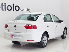 Volkswagen VOYAGE 1.0 12V MPI TOTALFLEX 4P MANUAL 2022/2023 BETIOLO NOVOS E SEMINOVOS LAJEADO / Carros no Vale