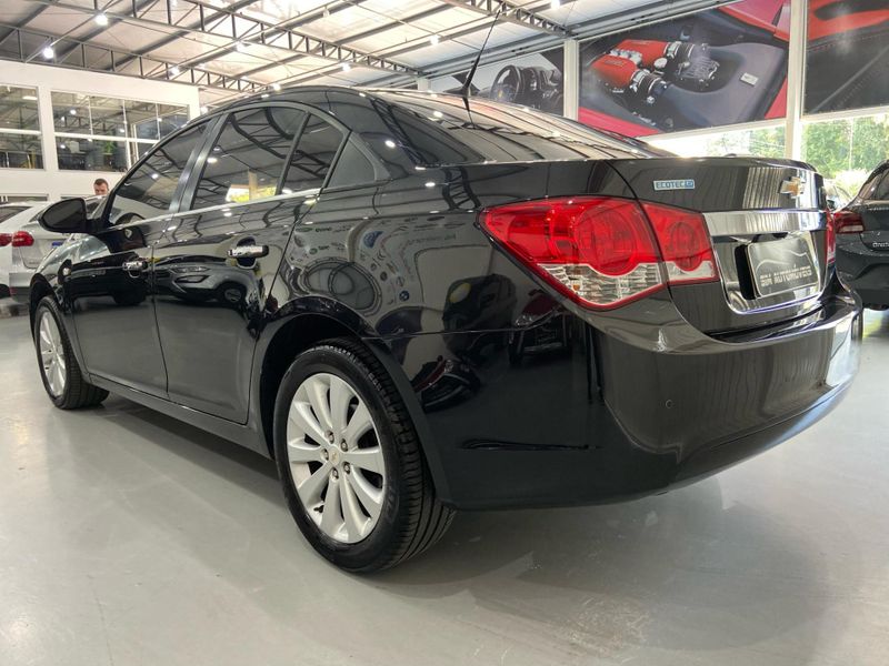 Chevrolet Cruze Ltz Nb 1.8 2014/2014 SIM AUTOMÓVEIS ROLANTE / Carros no Vale