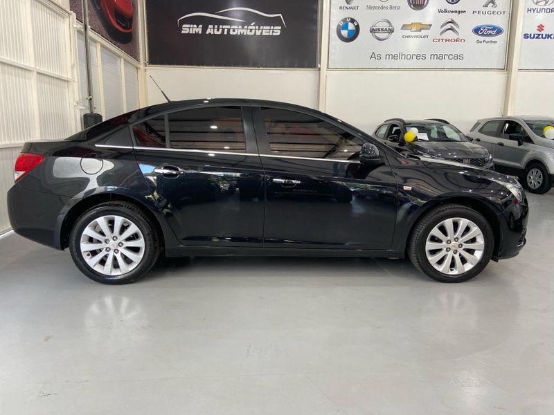 Chevrolet Cruze Ltz Nb 1.8 2014/2014 SIM AUTOMÓVEIS ROLANTE / Carros no Vale