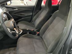 Chevrolet Onix 10 Lt2 2023/2024 SIM AUTOMÓVEIS ROLANTE / Carros no Vale