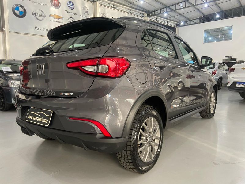 Fiat Argo Trekking 1.3 2022/2022 SIM AUTOMÓVEIS ROLANTE / Carros no Vale