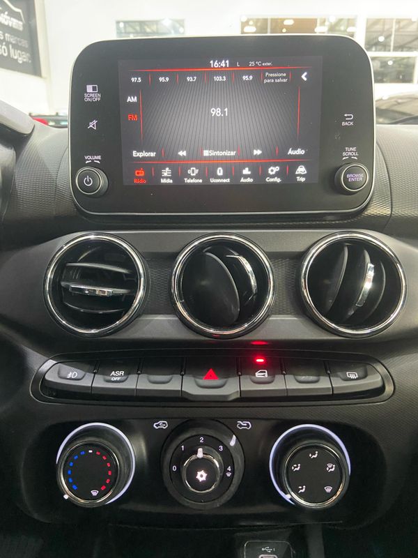 Fiat Argo Trekking 1.3 2022/2022 SIM AUTOMÓVEIS ROLANTE / Carros no Vale