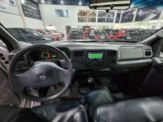 Ford F-250 Xlt 2011/2011 SIM AUTOMÓVEIS ROLANTE / Carros no Vale