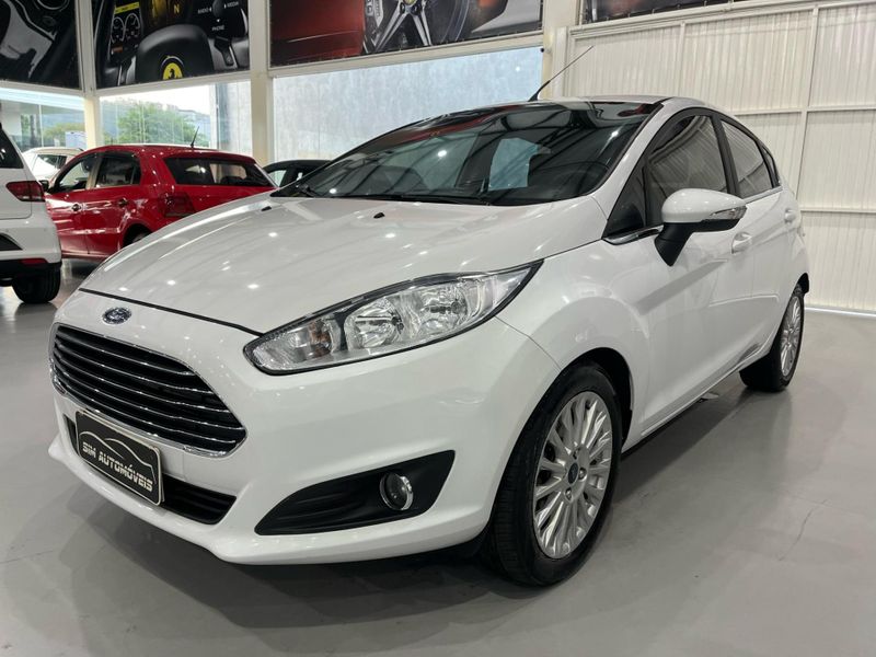 Ford Fiesta 1.6tit 2014/2015 SIM AUTOMÓVEIS ROLANTE / Carros no Vale
