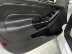 Ford Fiesta 1.6tit 2014/2015 SIM AUTOMÓVEIS ROLANTE / Carros no Vale