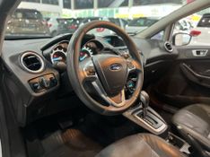 Ford Fiesta 1.6tit 2014/2015 SIM AUTOMÓVEIS ROLANTE / Carros no Vale