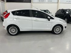 Ford Fiesta 1.6tit 2014/2015 SIM AUTOMÓVEIS ROLANTE / Carros no Vale