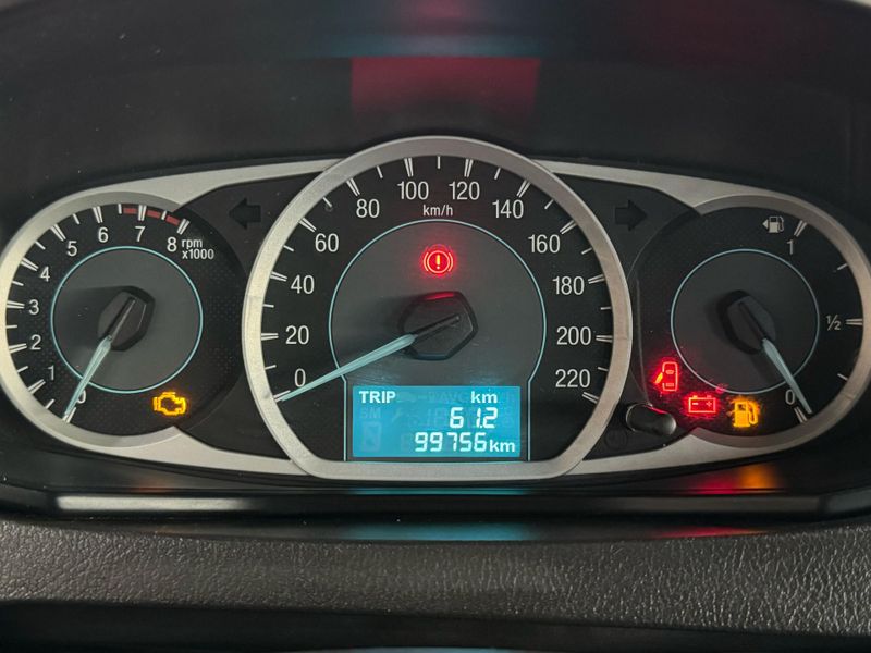 Ford Ka 1.0 Se 12v 2017/2018 SIM AUTOMÓVEIS ROLANTE / Carros no Vale