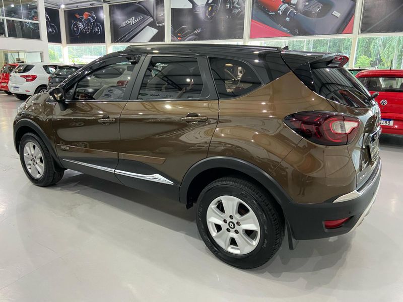 Renault Captur Life 16a 2018/2019 SIM AUTOMÓVEIS ROLANTE / Carros no Vale