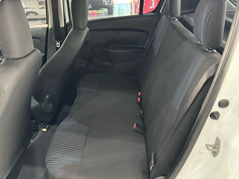 Renault Sandero 1.0 12v Sce Authentique 2017/2018 SIM AUTOMÓVEIS ROLANTE / Carros no Vale
