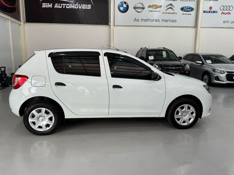 Renault Sandero 1.0 12v Sce Authentique 2017/2018 SIM AUTOMÓVEIS ROLANTE / Carros no Vale