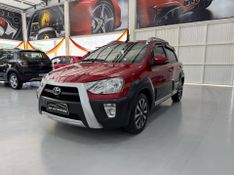 Toyota Etios 1.5 Cross 2016/2017 SIM AUTOMÓVEIS ROLANTE / Carros no Vale
