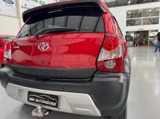 Toyota Etios 1.5 Cross 2016/2017 SIM AUTOMÓVEIS ROLANTE / Carros no Vale