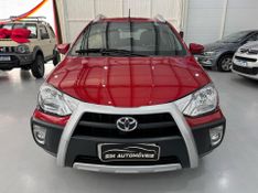 Toyota Etios 1.5 Cross 2016/2017 SIM AUTOMÓVEIS ROLANTE / Carros no Vale