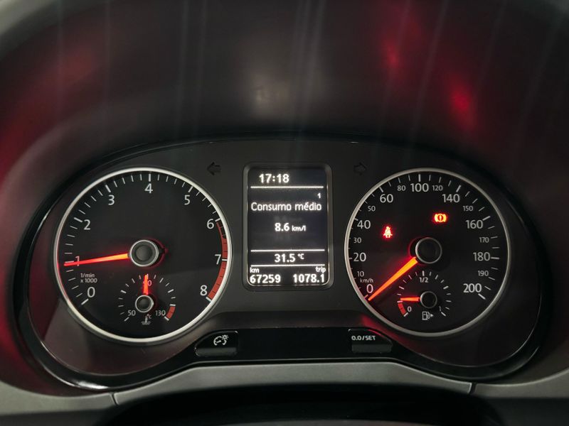 Volkswagen Fox Track Mcv 2017/2018 SIM AUTOMÓVEIS ROLANTE / Carros no Vale