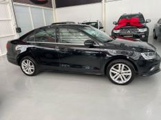 Volkswagen Jetta Highline Tsi 2.0 211cv 2015/2016 SIM AUTOMÓVEIS ROLANTE / Carros no Vale