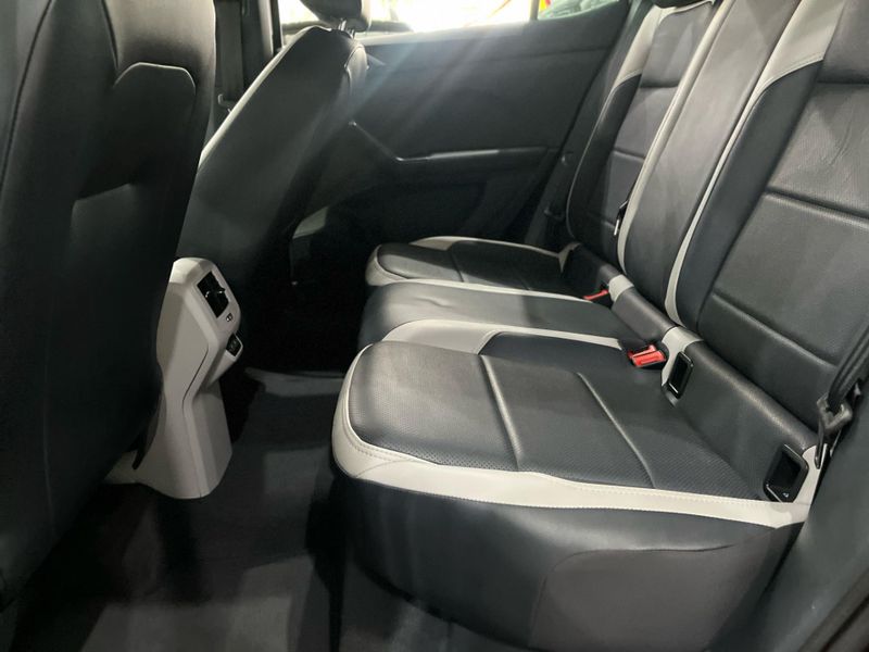 Volkswagen T-cross Hig 250 Tsi 1.4 16v 2019/2020 SIM AUTOMÓVEIS ROLANTE / Carros no Vale