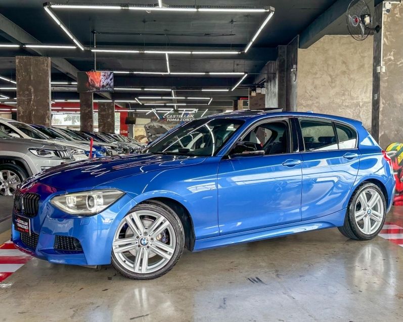 BMW 125i 2.0 M SPORT 16V GASOLINA 4P AUTOMÁTICO 2013/2014 CASTELLAN E TOMAZONI MOTORS CAXIAS DO SUL / Carros no Vale