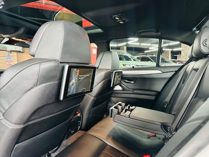 BMW M5 4.4 V8 32V GASOLINA 4P AUTOMÁTICO 2013/2014 CASTELLAN E TOMAZONI MOTORS CAXIAS DO SUL / Carros no Vale