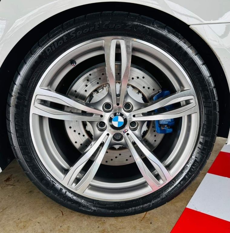 BMW M5 4.4 V8 32V GASOLINA 4P AUTOMÁTICO 2013/2014 CASTELLAN E TOMAZONI MOTORS CAXIAS DO SUL / Carros no Vale